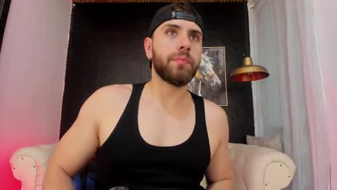 Maximo Wolf online show from 10.06.25