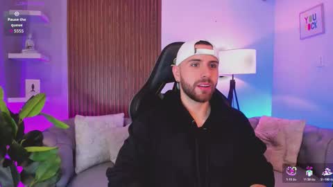 Maximo Wolf online show from 02.03.26