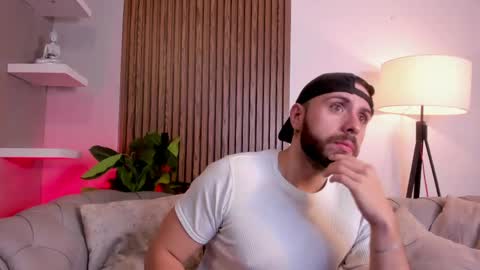 Maximo Wolf online show from 05.09.26