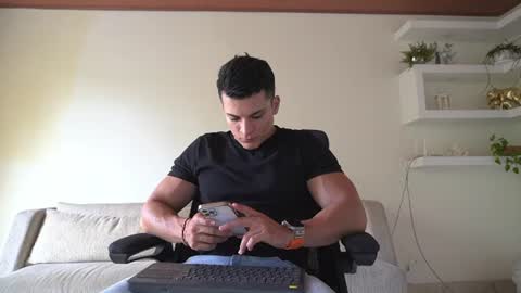 Sebastian online show from 06.25.26