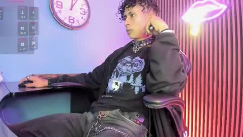 MAXIMO online show from 02.24.26