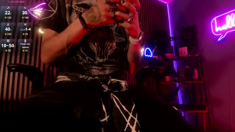 MAXIMO online show from 04.22.26