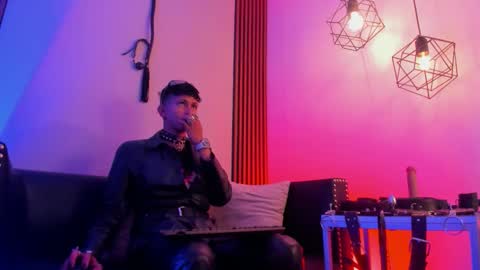 MAXIMO online show from 06.06.26