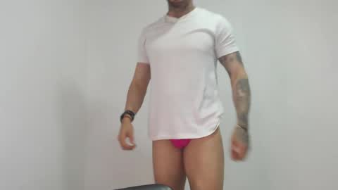 Independent Model online show from 05.04.26