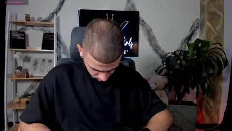 Maximus online show from 12.21.25