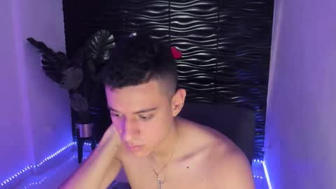 Snapshot of maximuss_19 chatting on 03.08.25 Maximus online show from 03.08.25