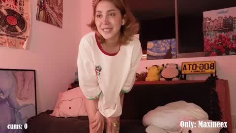 Maxine online show from 02.27.26