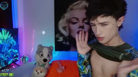 Max online show from 02.26.25