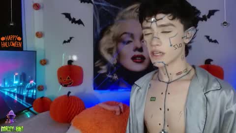 Max online show from 10.13.25