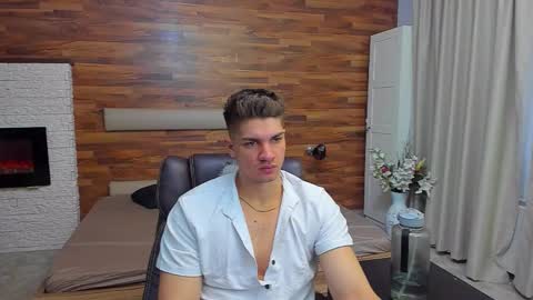 MaxKaiden online show from 03.10.26