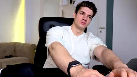 MaxKaiden online show from 06.09.26