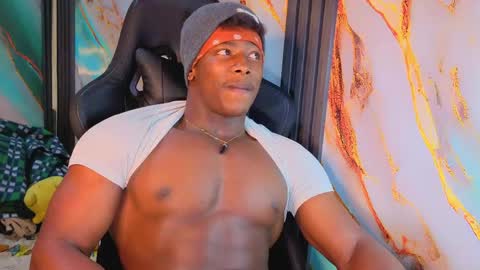 Maxmuscle10 online show from 05.11.26