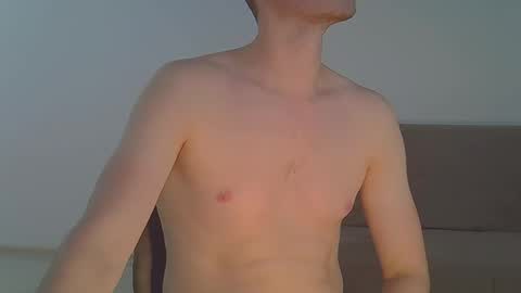 Snapshot of maxrelax90 chatting on 11.27.25 maxrelax90 online show from 11.27.25