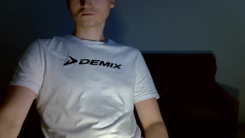 Snapshot of maxrelax90 chatting on 12.15.25 maxrelax90 online show from 12.15.25