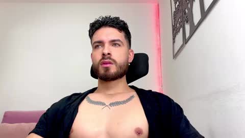 Maxi online show from 01.02.25