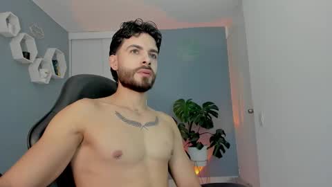 Maxi online show from 02.18.26