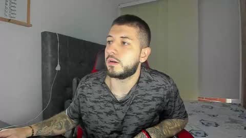 maxvibe_ online show from 10.29.25