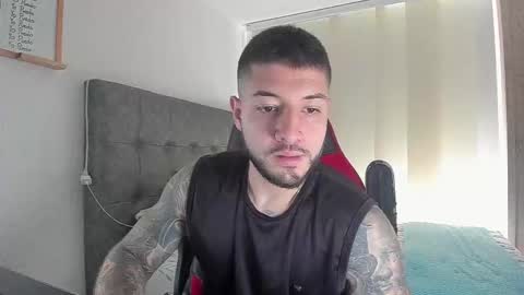 maxvibe_ online show from 12.01.25