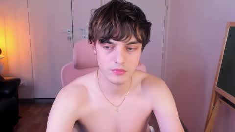 Max online show from 03.08.26