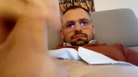 Max online show from 12.15.25