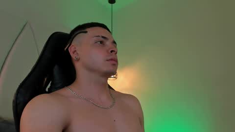 MAX online show from 03.06.25