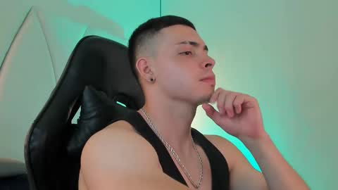 MAX online show from 03.09.25