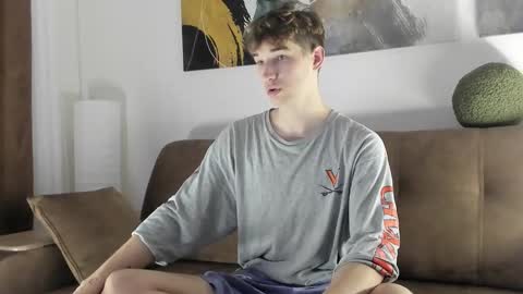 Snapshot of maxwellchik chatting on 09.26.25 maxwellchik online show from 09.26.25