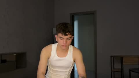 Max online show from 05.11.26