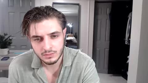 Snapshot of maxx2fun chatting on 10.01.25 maxx2fun online show from 10.01.25