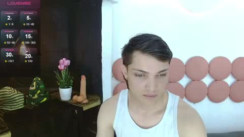 MaxxLouis online show from 05.21.26