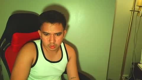 Snapshot of maxxurbate_ chatting on 01.19.26 Bryan online show from 01.19.26