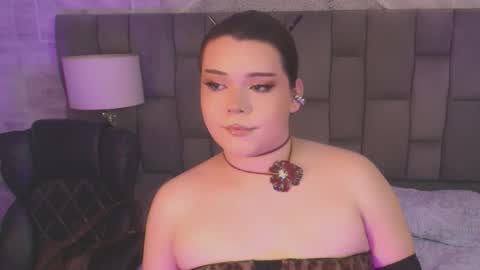 Snapshot of maxxxine_ chatting on 11.29.25 Maxine Minx online show from 11.29.25