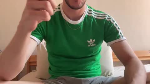 MaxXxurbate online show from 03.22.26