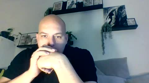 Snapshot of may4jay chatting on 06.25.26 may4jay online show from 06.25.26
