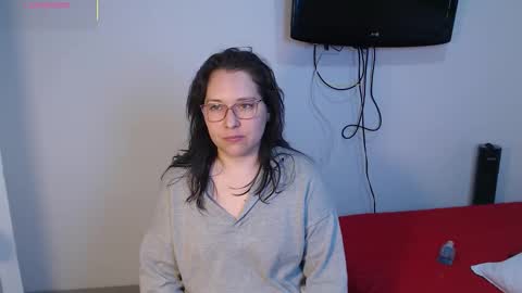 Snapshot of may_bloom chatting on 03.01.26 May online show from 03.01.26