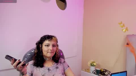 Snapshot of may_y_goeth chatting on 10.25.25 may y goeth online show from 10.25.25