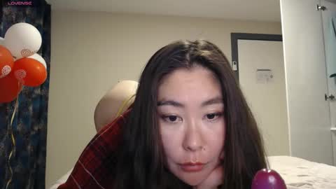 Snapshot of maya_kumashiro chatting on 12.04.25 maya_kumashiro online show from 12.04.25