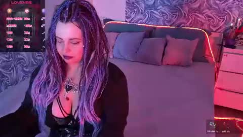 Snapshot of maya_mils chatting on 07.19.26 Maya Mils online show from 07.19.26