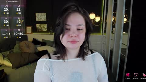 Woman online show from 01.02.25