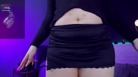 Woman online show from 01.07.25