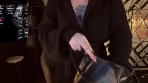 Woman online show from 03.09.25