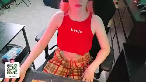 Maya Viola online show from 07.14.26