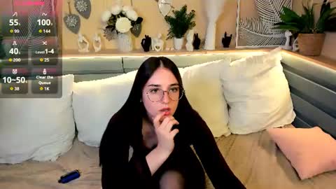 Snapshot of maya_winters chatting on 08.08.26 maya_winters online show from 08.08.26