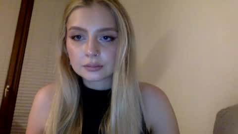 mayaflirt online show from 04.30.26