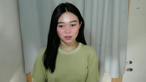 Snapshot of mayasally_ chatting on 02.14.25 mayasally_ online show from 02.14.25