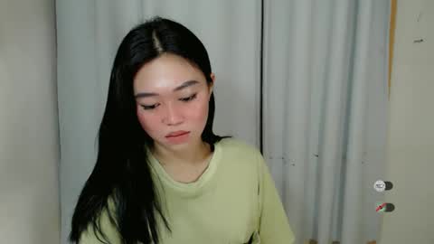 Snapshot of mayasally_ chatting on 02.25.25 mayasally_ online show from 02.25.25
