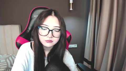 Erina online show from 02.06.26