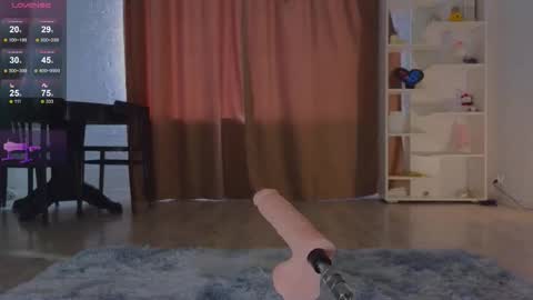 Snapshot of mayaster chatting on 09.14.25 Maya online show from 09.14.25