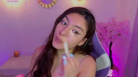Maya Vexx online show from 05.30.26