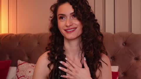 Snapshot of mayavixxen chatting on 02.20.25 MayaVixxen online show from 02.20.25